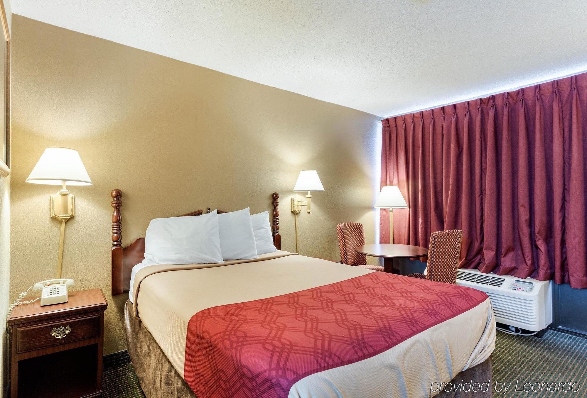 Rodeway Inn ウェスト・メンフィス エクステリア 写真