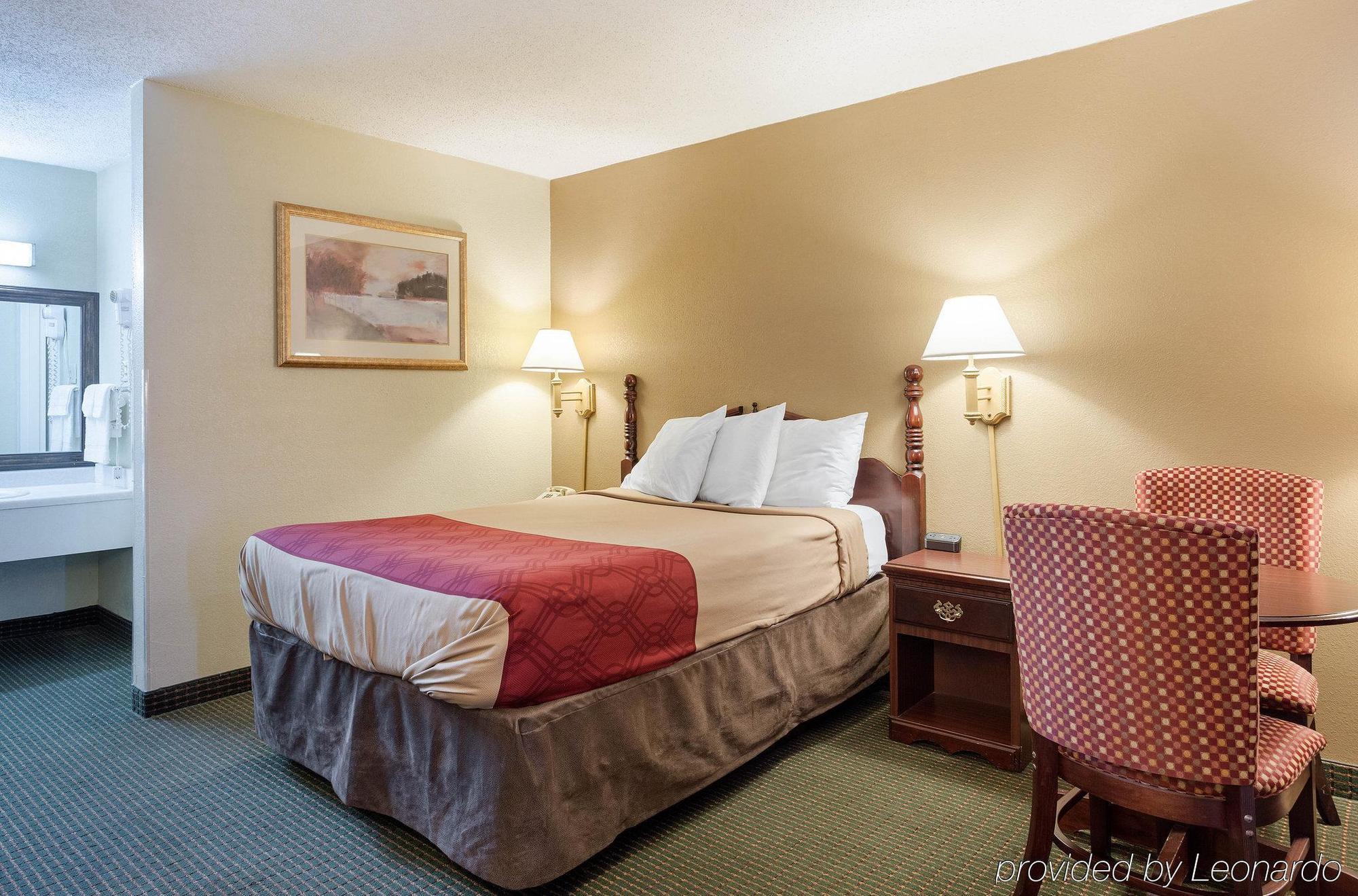 Rodeway Inn ウェスト・メンフィス エクステリア 写真