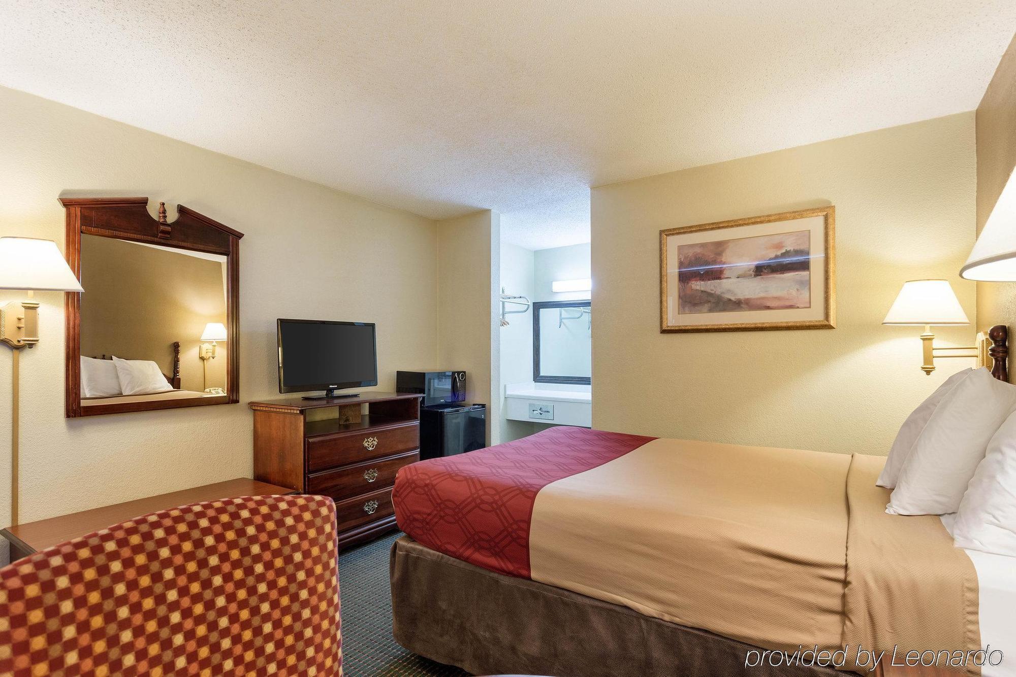 Rodeway Inn ウェスト・メンフィス エクステリア 写真